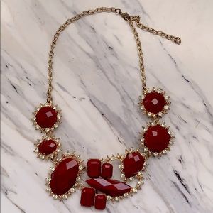 Elegant chunky bib necklace